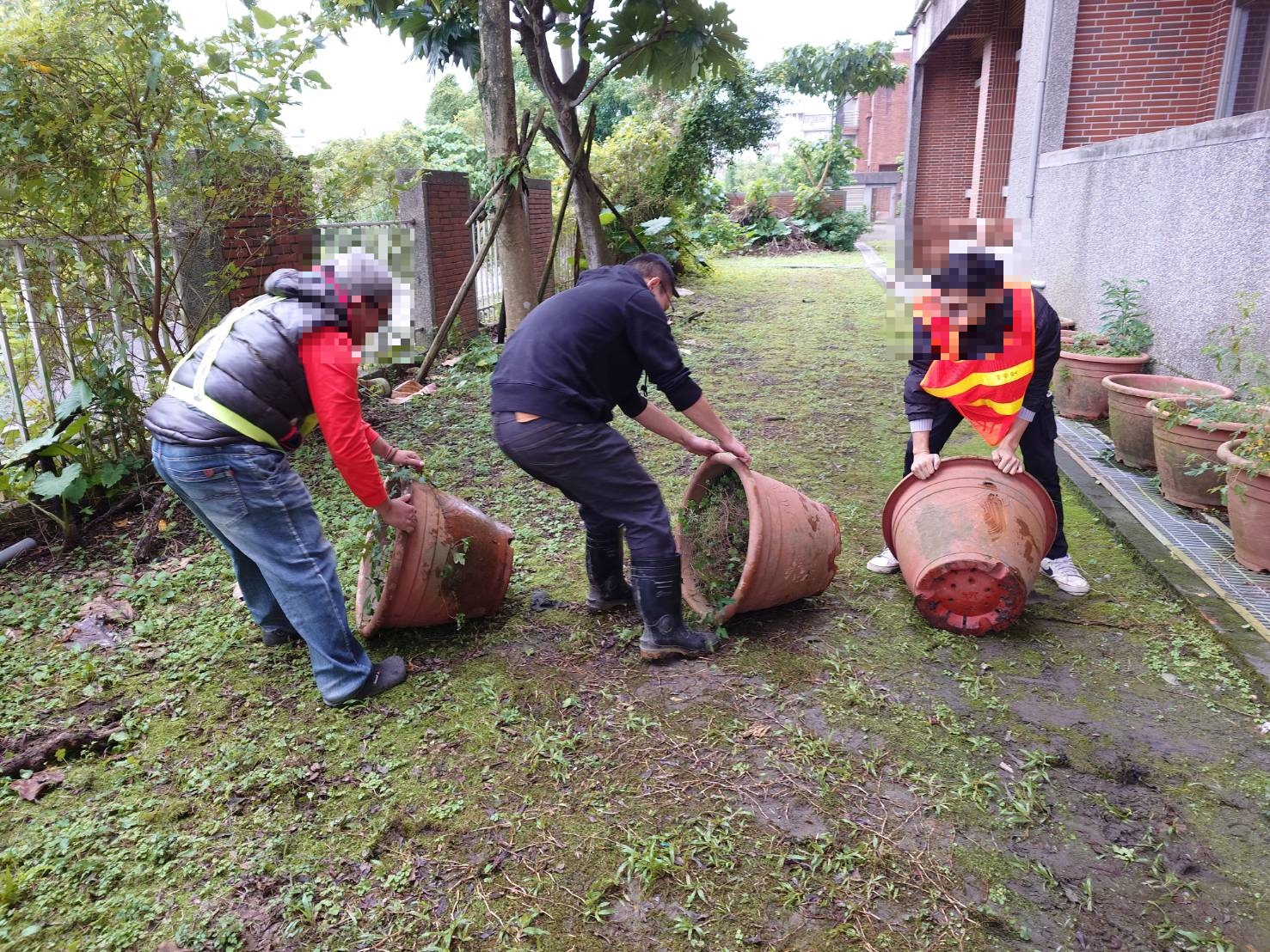 line_oa_chat_251120_160820_group_0